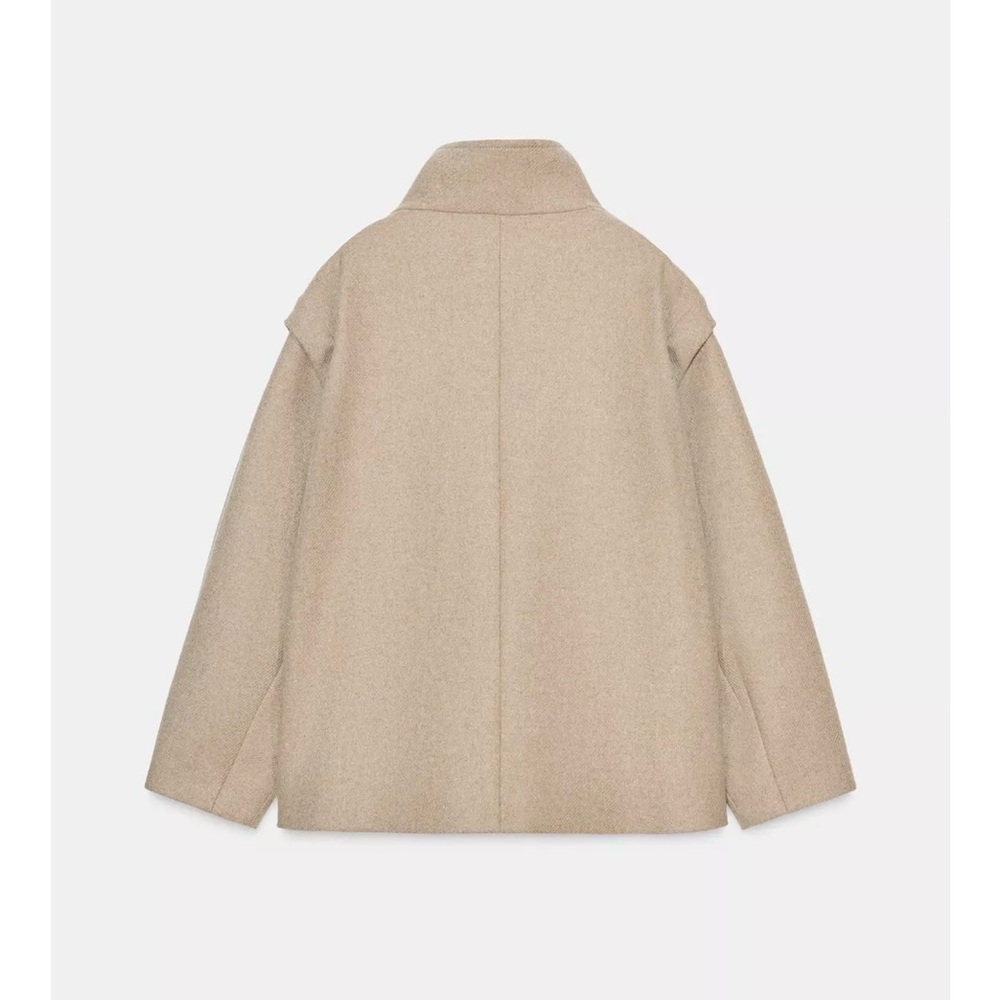Beautiful stylish Zara Short Wool Coat with High Neck - Picture 4 of 6